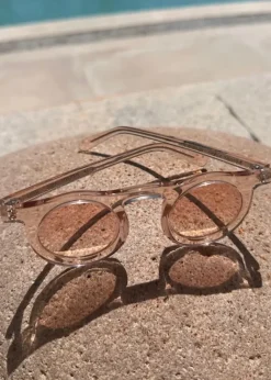 Carla Colour Lind Sunglasses with Round Frame