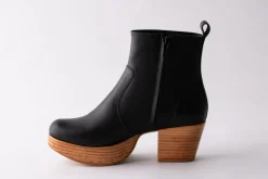 Fortress Charli Clog Boot in Black