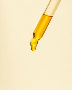 Henne Organics Illumine Face Oil