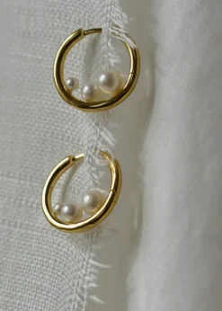 Otiumberg Trio Pearl Hoops