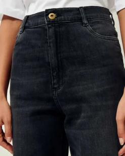 Sessun Bay Cruise Denim Jean in Brocken Black