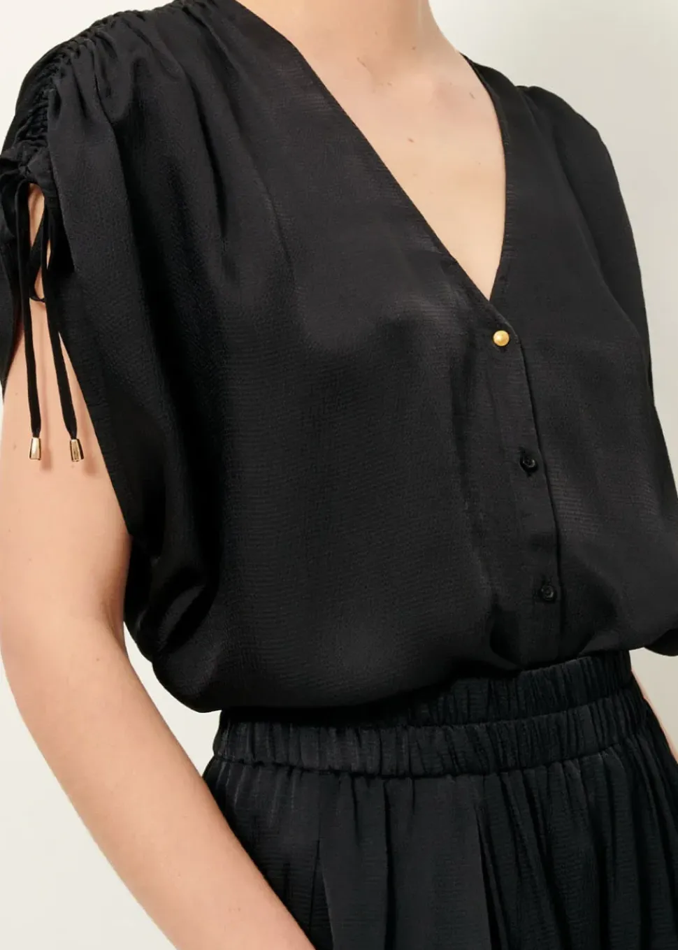 Sessun Manolita Blouse in Black