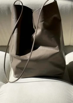 Soft Structure Single Strap Crossbody