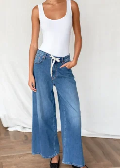 Super Wide Leg - Medium Light Wash