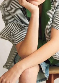 The New Oxford in Black Stripe Cotton