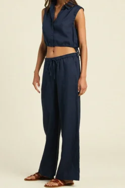 Trovata Ivy Shirt in Navy