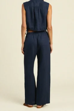 Trovata Ivy Shirt in Navy