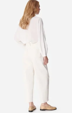 Vanessa Bruno Caleb Denim Jeans in Ecru